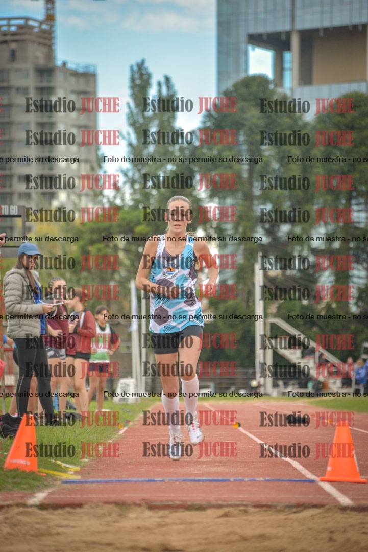 Fotos del salto en largo - mujeres U16
