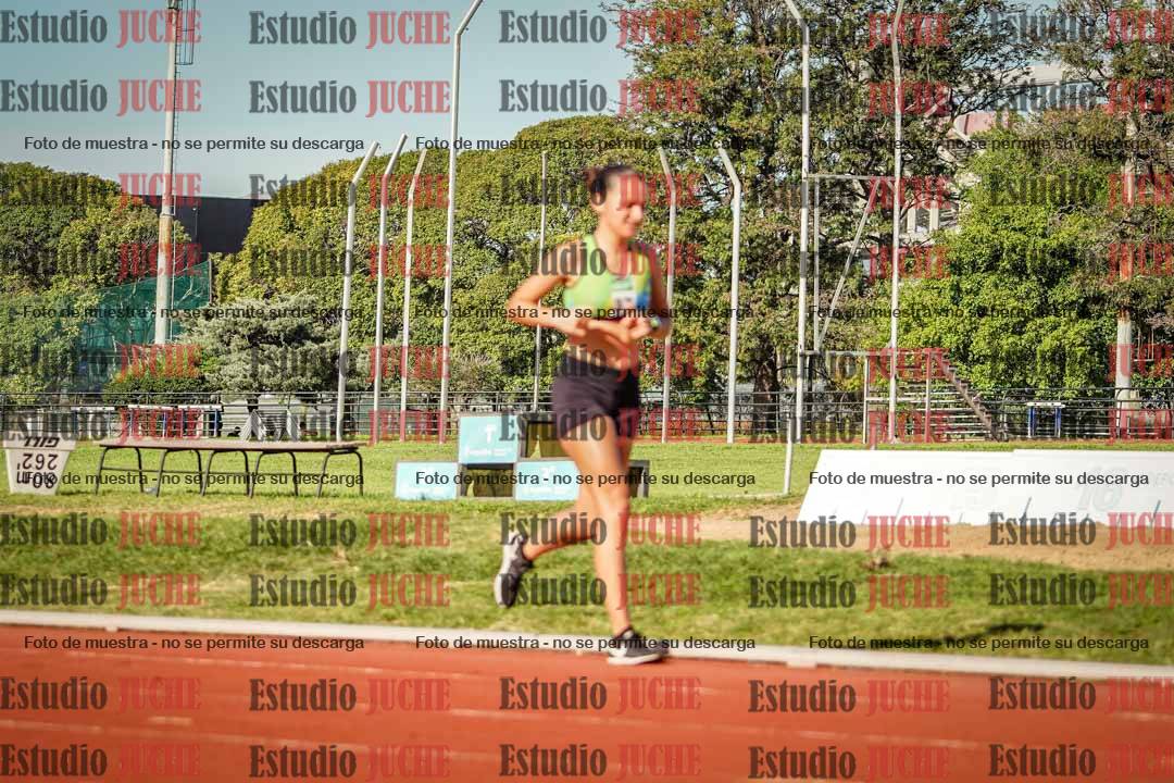 Fotos de los 5000 m llanos de mujeres y varones