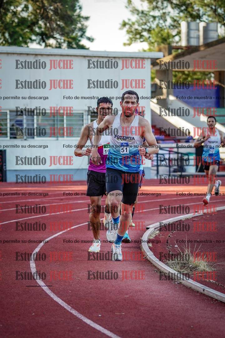 Fotos de los 3000 m llanos de varones