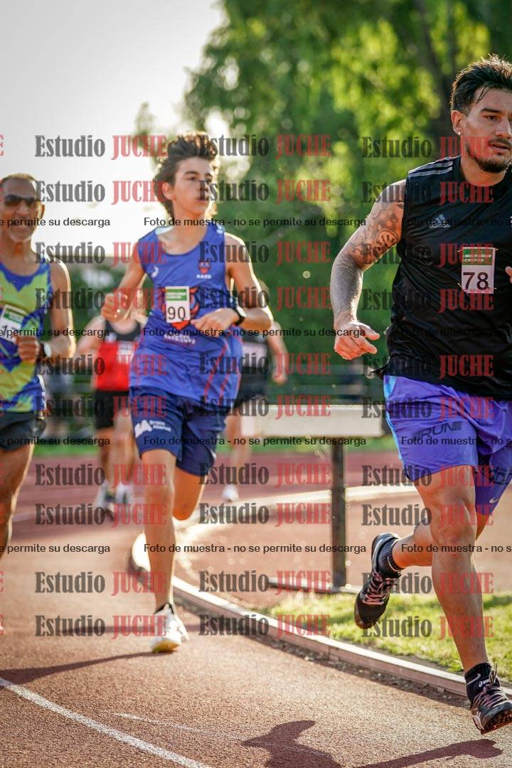 Fotos de los 1500 m llanos de varones