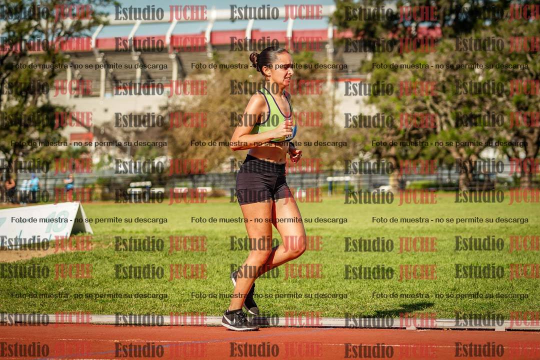 Fotos de los 5000 m llanos de mujeres y varones
