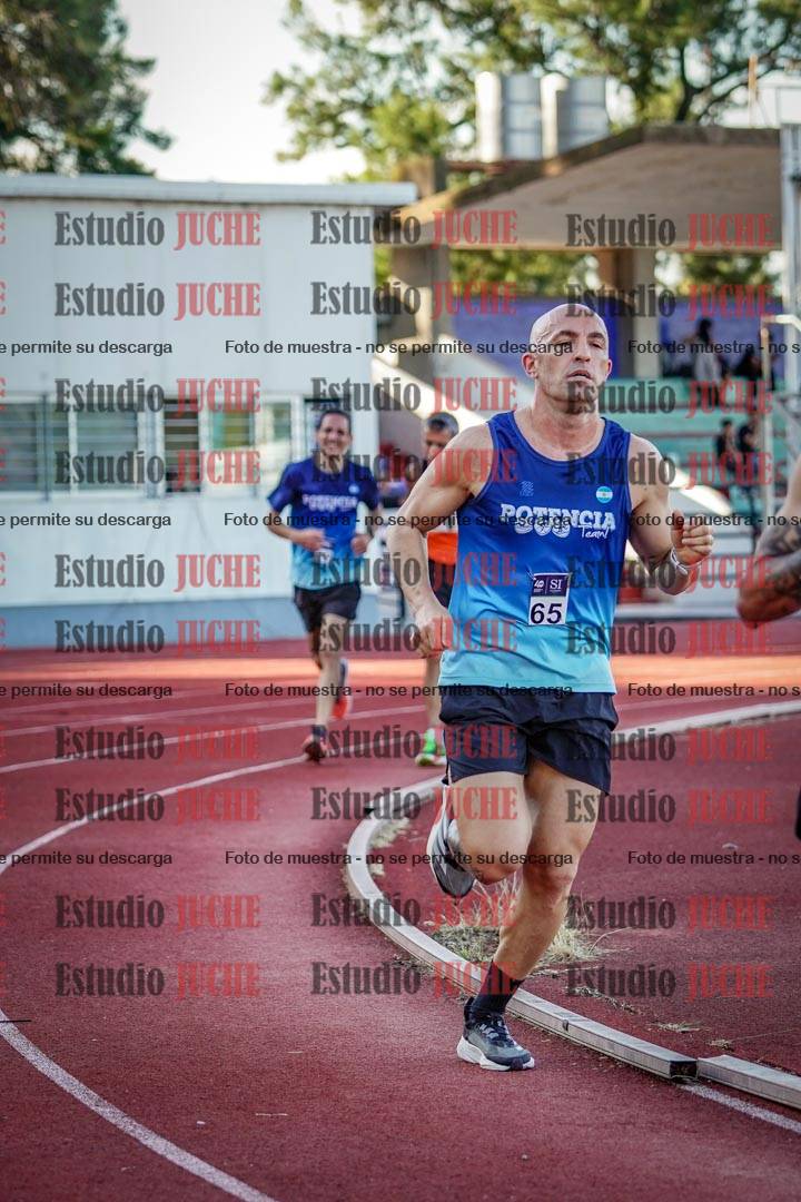 Fotos de los 3000 m llanos de varones