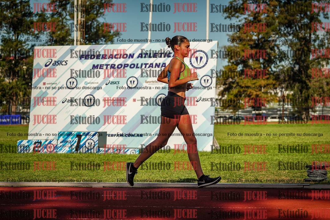 Fotos de los 5000 m llanos de mujeres y varones