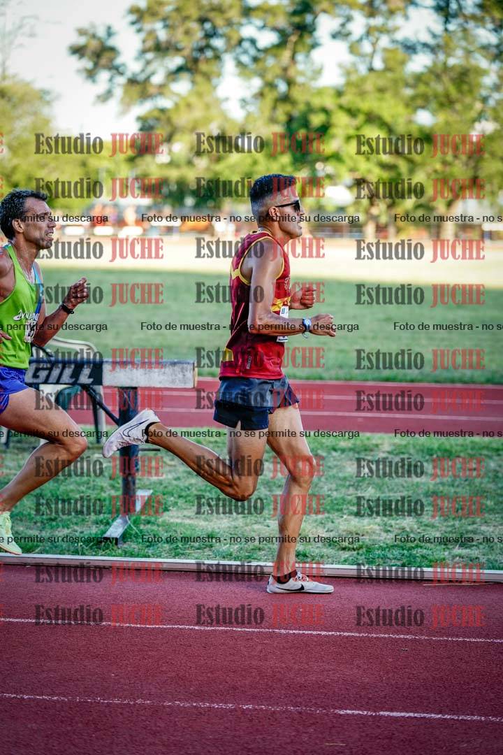 Fotos de los 3000 m llanos de varones