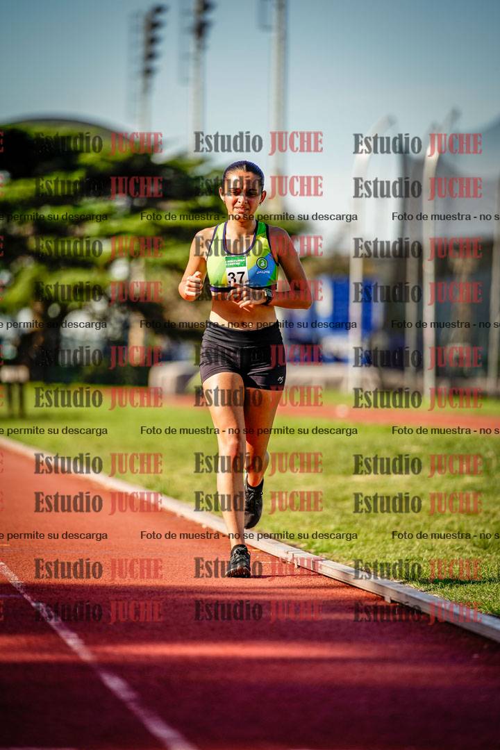 Fotos de los 5000 m llanos de mujeres y varones