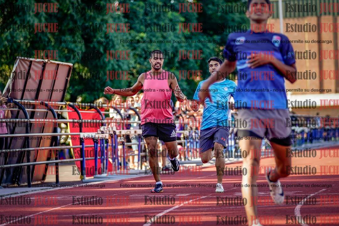 Fotos de los 400 m de varones