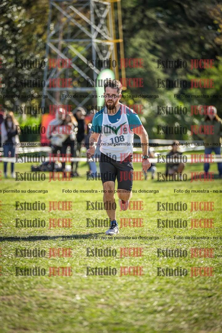 Fotos de la llegada del cross de 8000 m