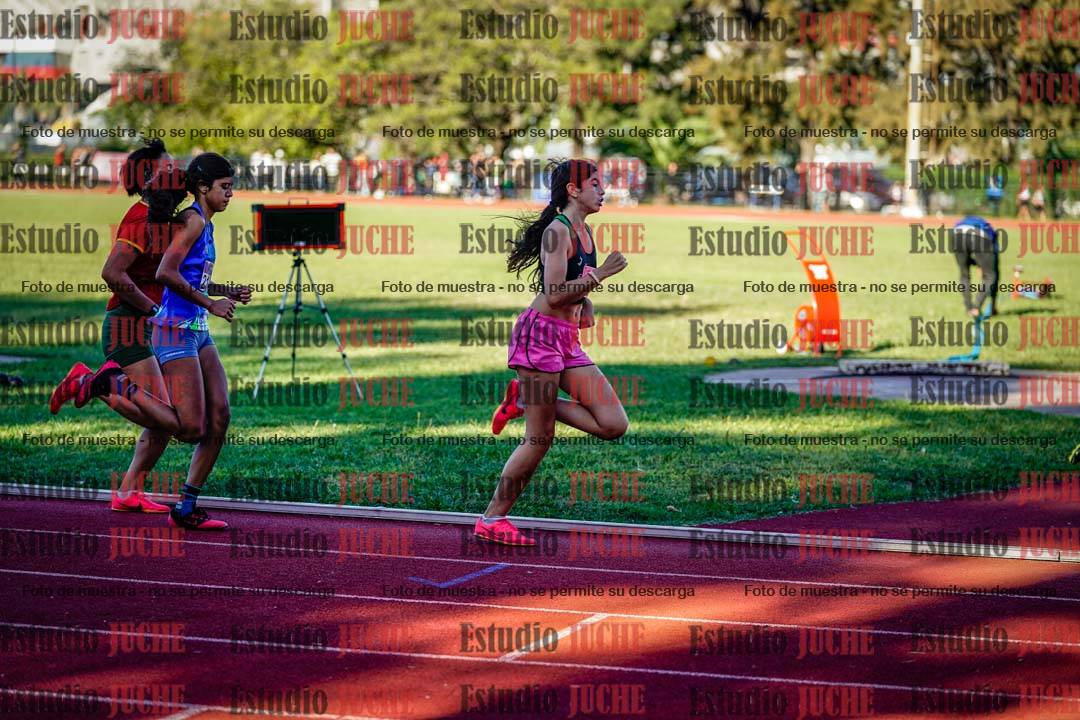 Fotos de los 600 m de mujeres
