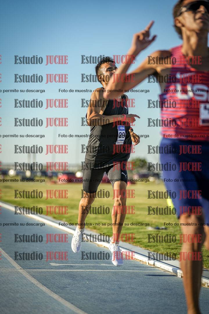 Fotos de los 1500 m llanos de varones