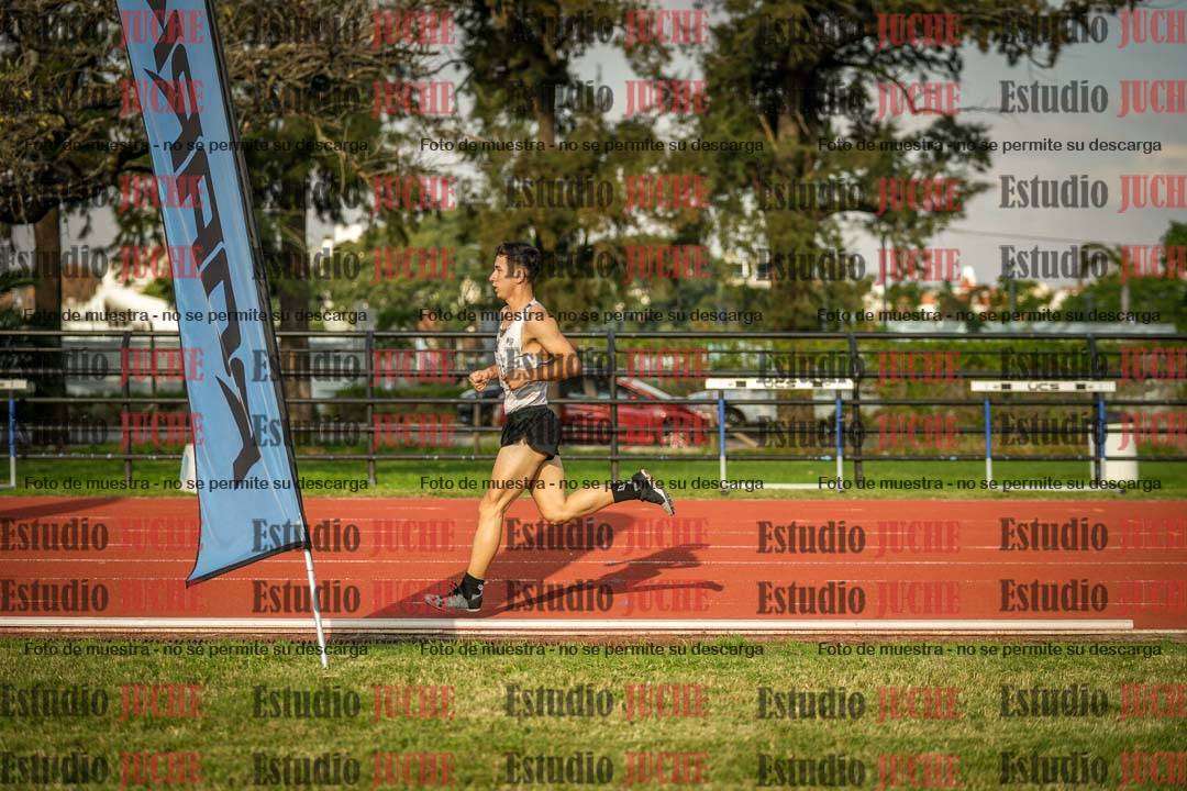 Fotos de los 5000 m llanos de varones