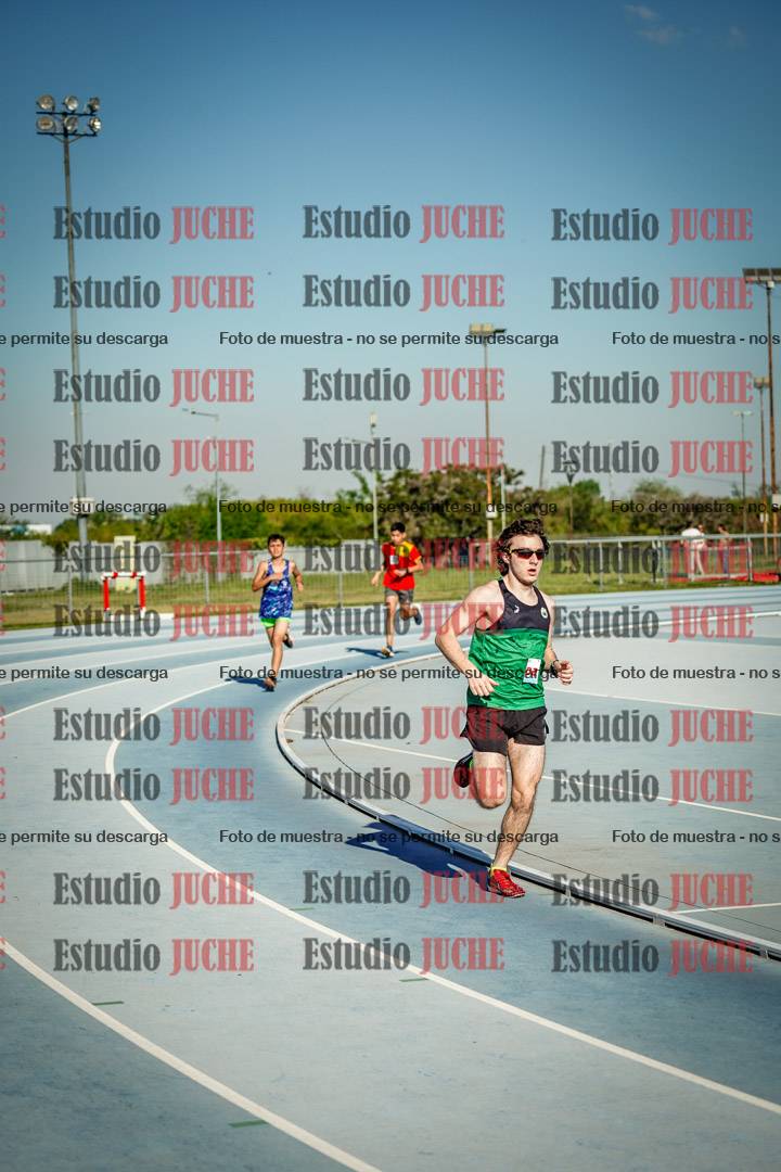 Fotos de los 1500 m llanos de varones