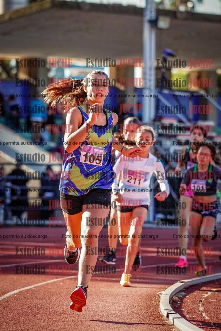 Fotos de los 600 m de mujeres