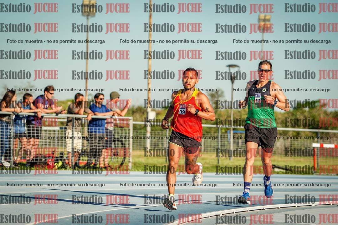Fotos de los 3000 m llanos de varones