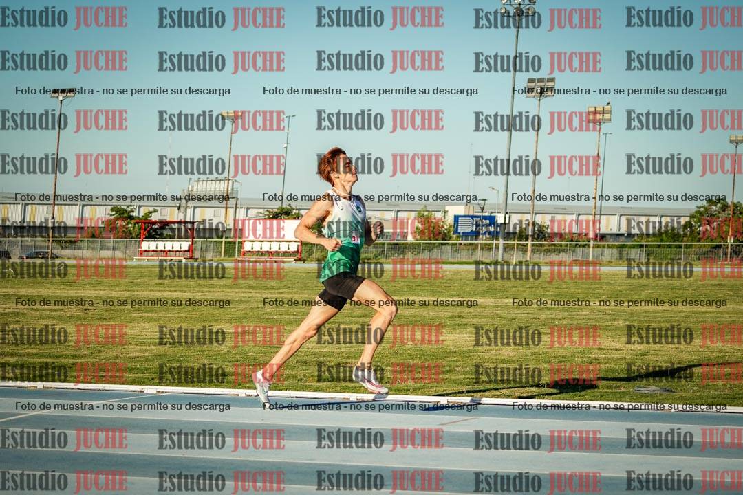 Fotos de los 1500 m llanos de varones