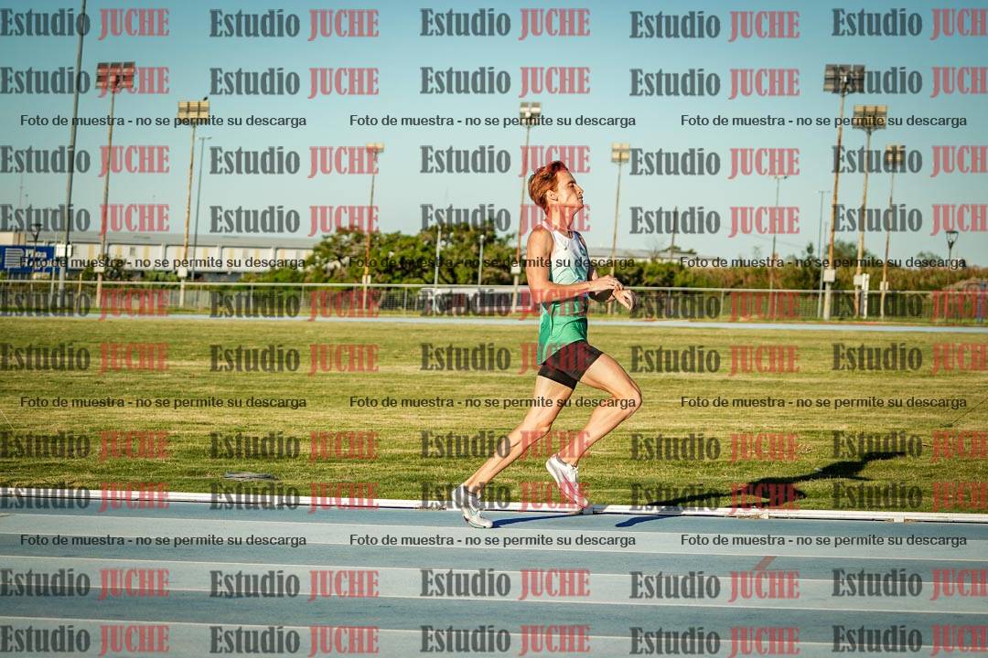 Fotos de los 1500 m llanos de varones