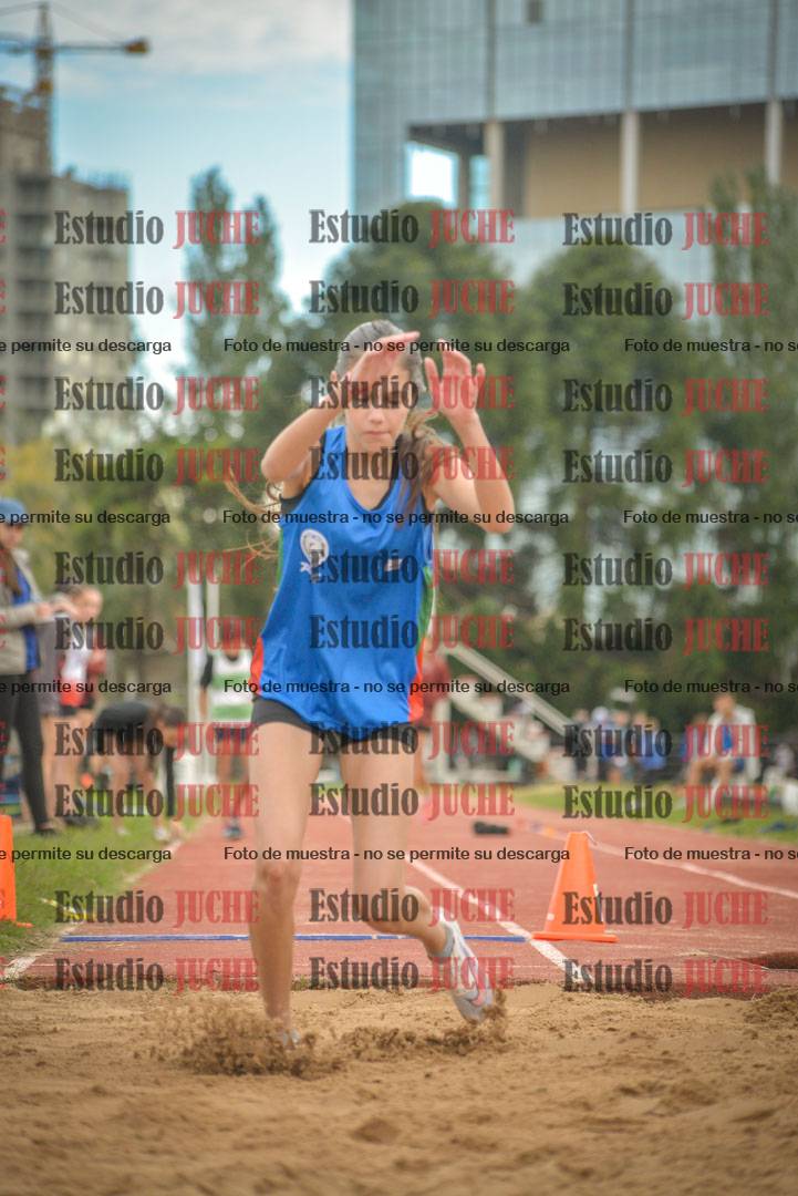 Fotos del salto en largo - mujeres U16
