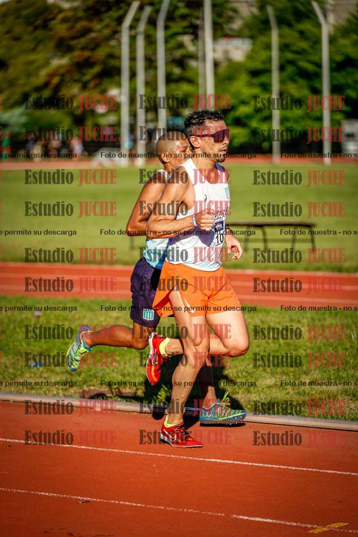 Fotos de los 3000 m llanos de varones