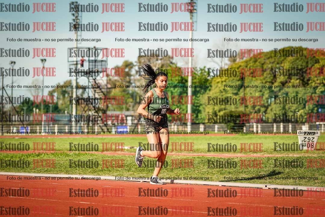 Fotos de los 5000 m llanos de mujeres y varones