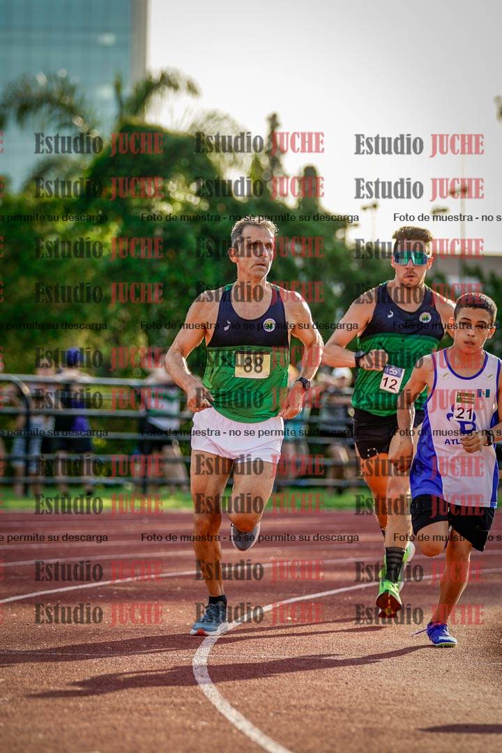Fotos de los 1500 m llanos de varones