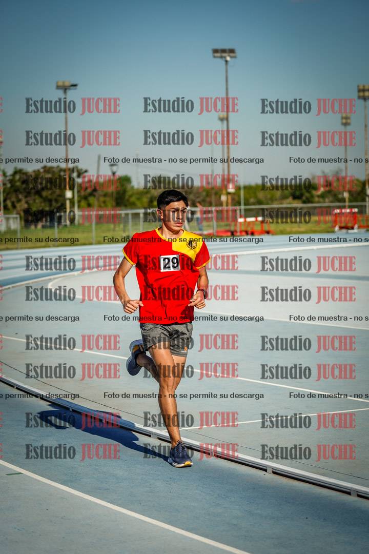 Fotos de los 1500 m llanos de varones