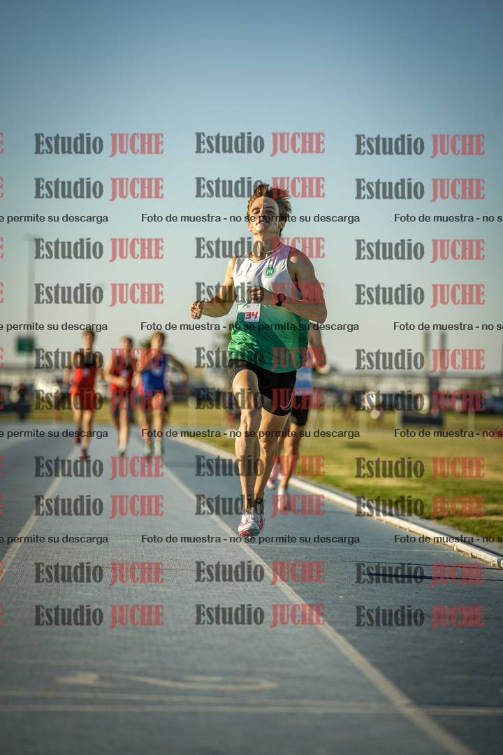 Fotos de los 1500 m llanos de varones