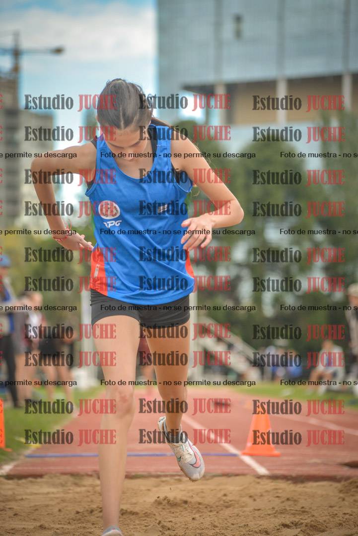 Fotos del salto en largo - mujeres U16
