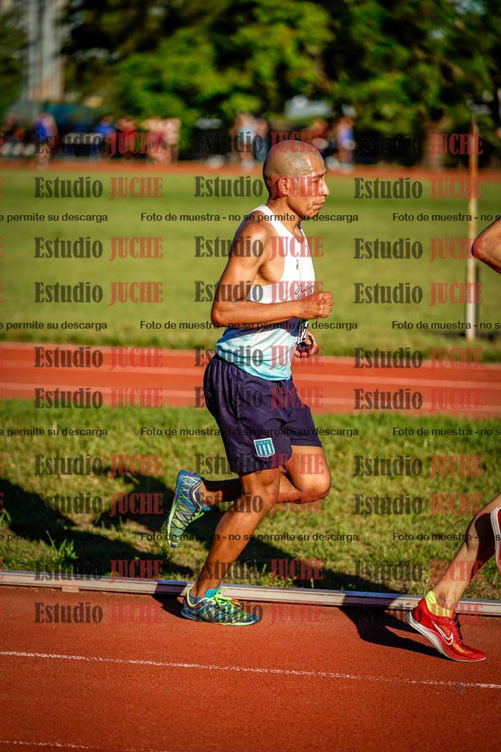 Fotos de los 3000 m llanos de varones