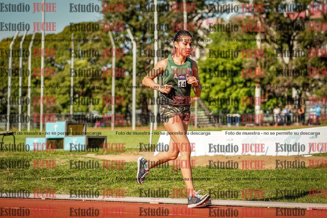 Fotos de los 5000 m llanos de mujeres y varones