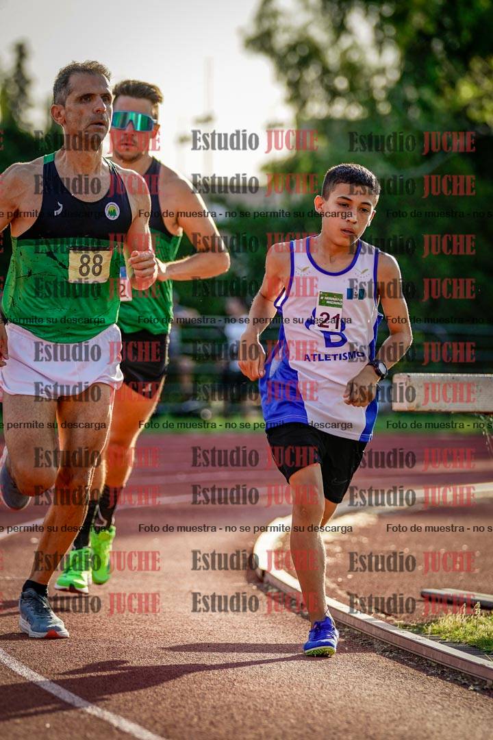 Fotos de los 1500 m llanos de varones