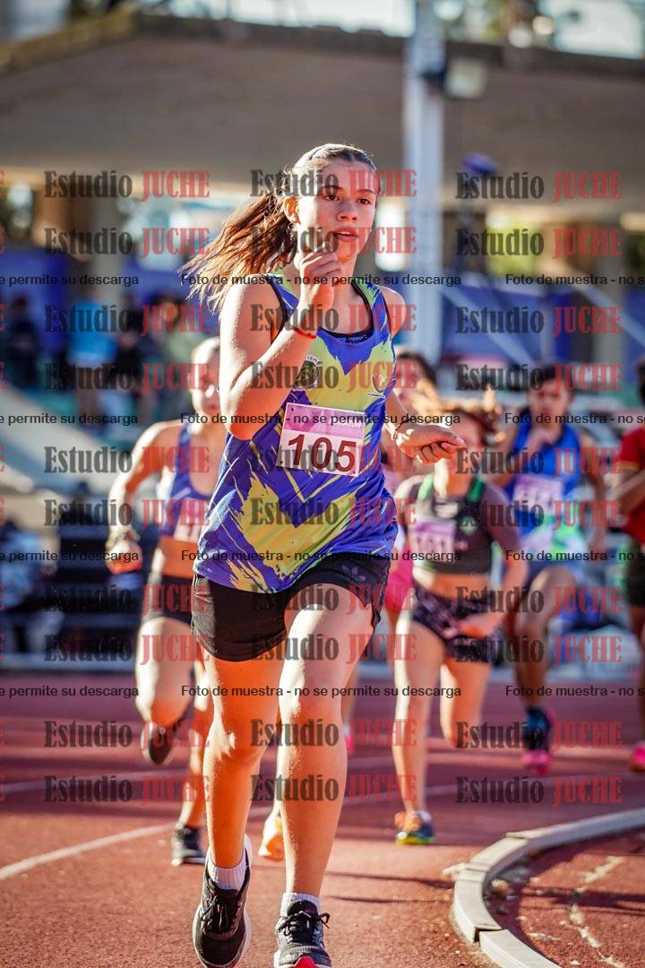 Fotos de los 600 m de mujeres