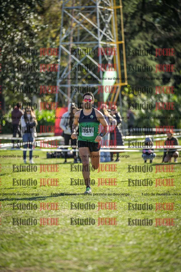 Fotos de la llegada del cross de 8000 m