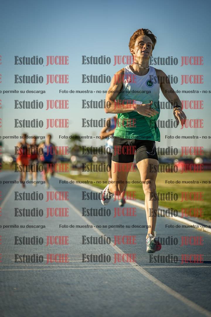 Fotos de los 1500 m llanos de varones
