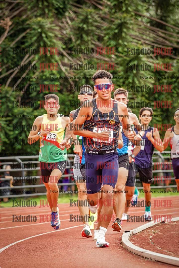 Fotos de los 3000 m llanos de varones