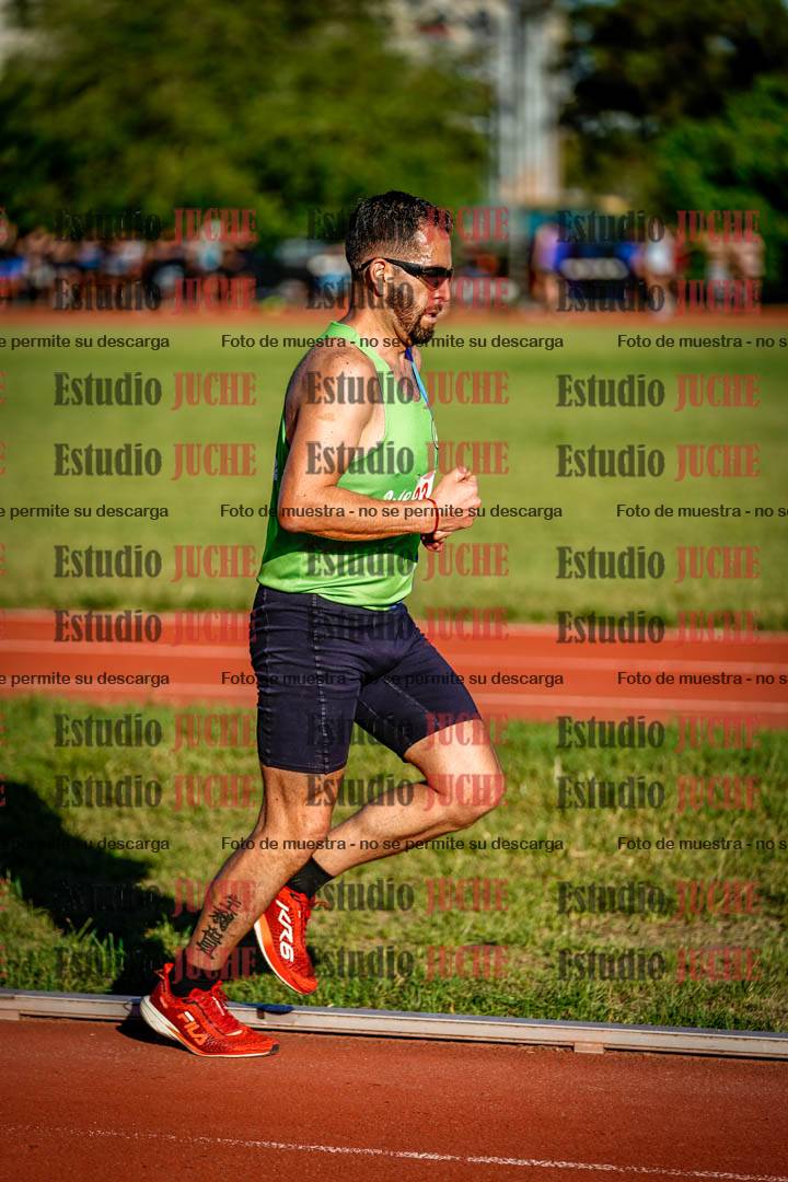 Fotos de los 3000 m llanos de varones