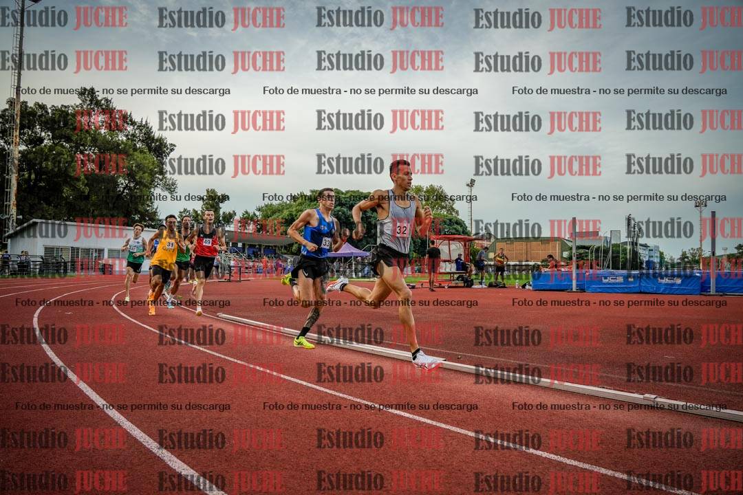 Fotos de los 1500 m llanos de varones
