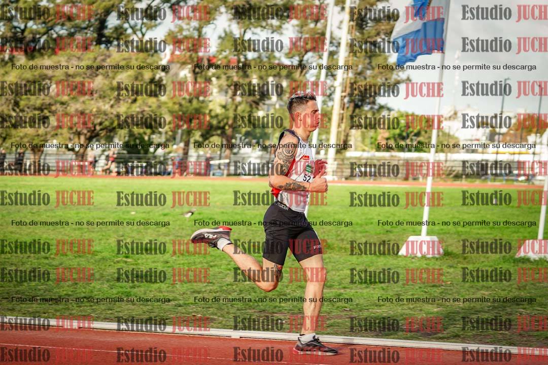 Fotos de los 3000 m llanos de varones