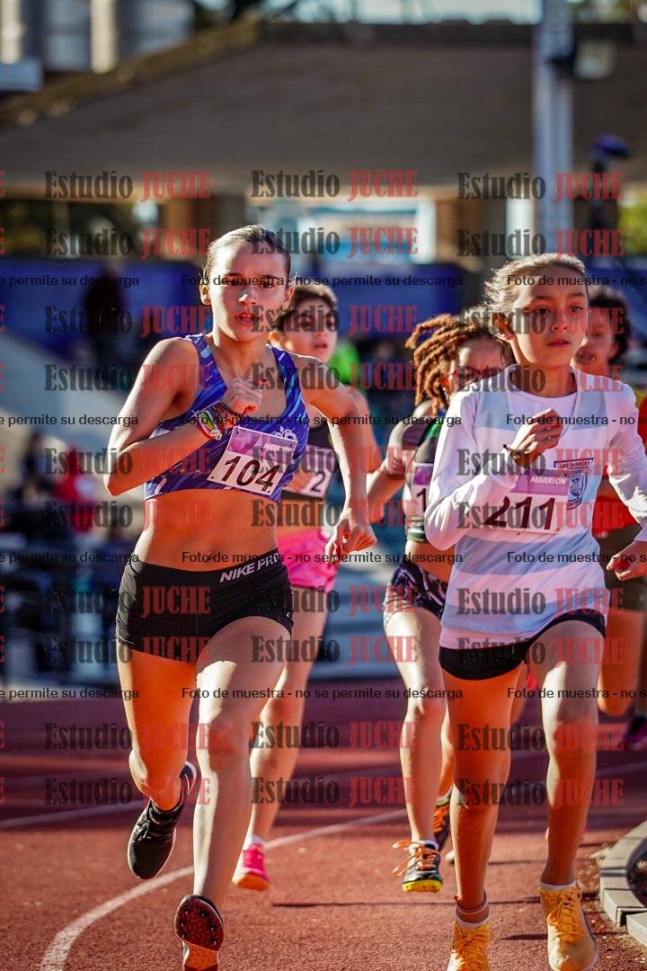 Fotos de los 600 m de mujeres