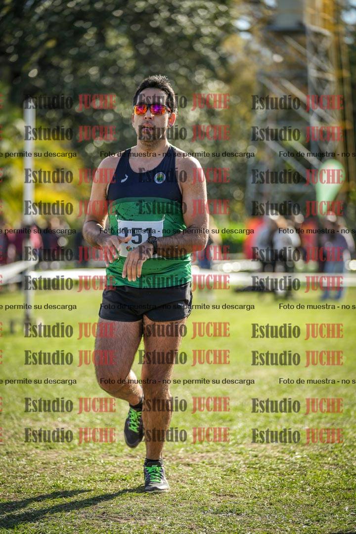 Fotos de la llegada del cross de 8000 m