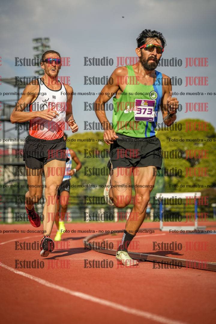 Fotos de los 3000 m llanos de varones