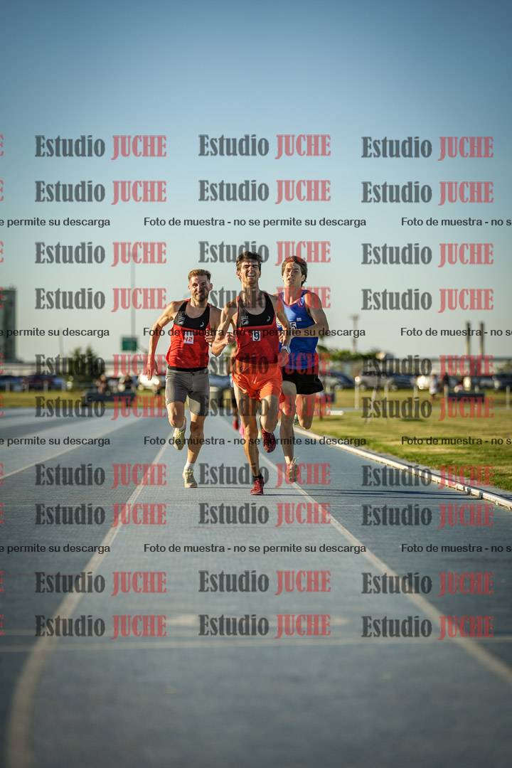Fotos de los 1500 m llanos de varones