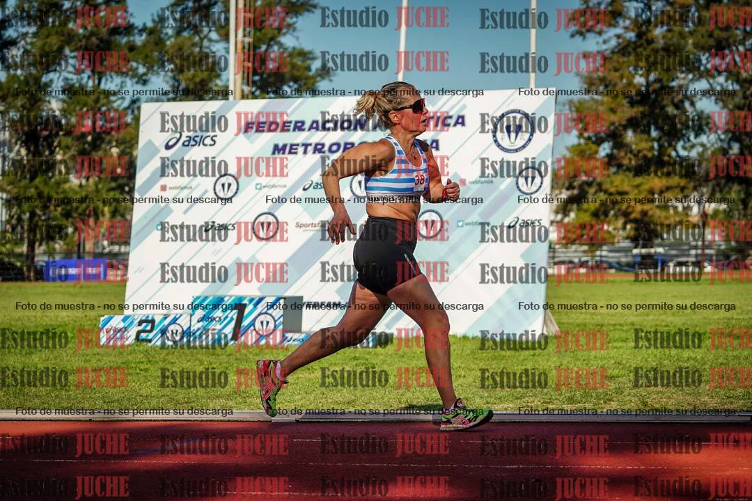 Fotos de los 5000 m llanos de mujeres y varones