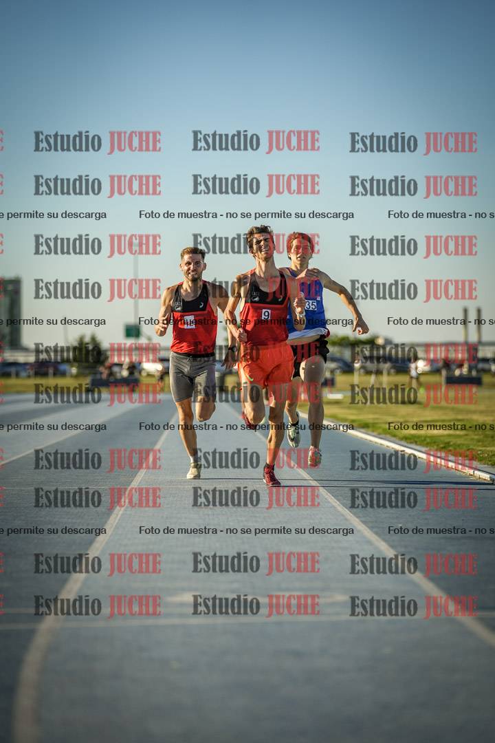 Fotos de los 1500 m llanos de varones