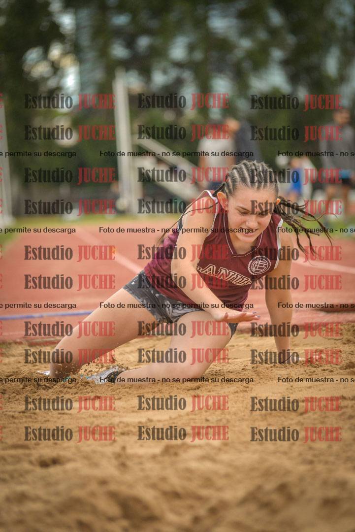 Fotos del salto en largo - mujeres U16