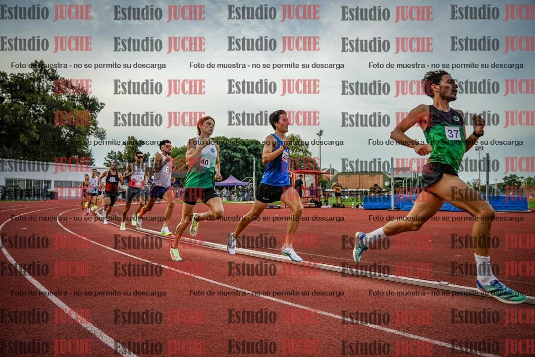 Fotos de los 1500 m llanos de varones
