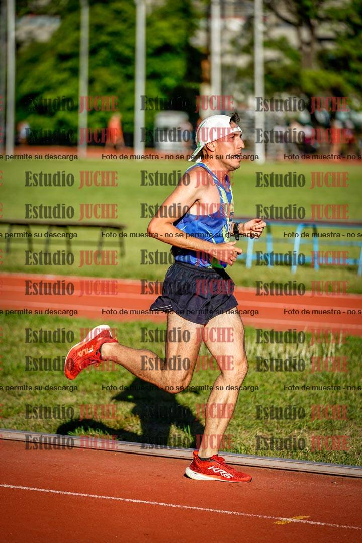 Fotos de los 3000 m llanos de varones