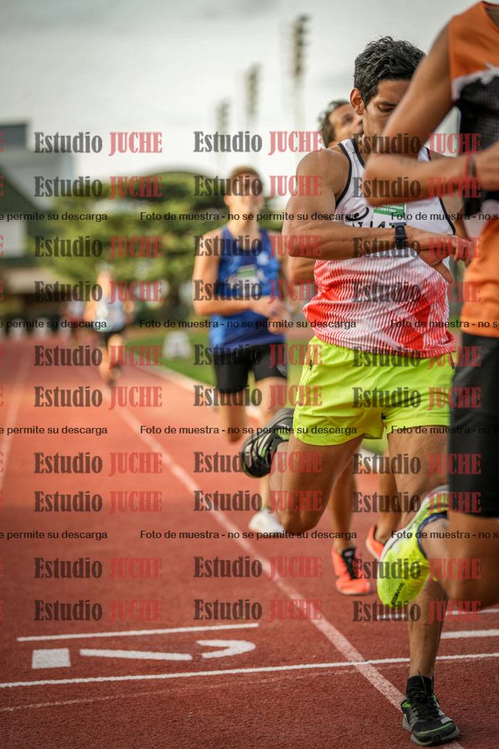 Fotos de los 3000 m llanos de varones