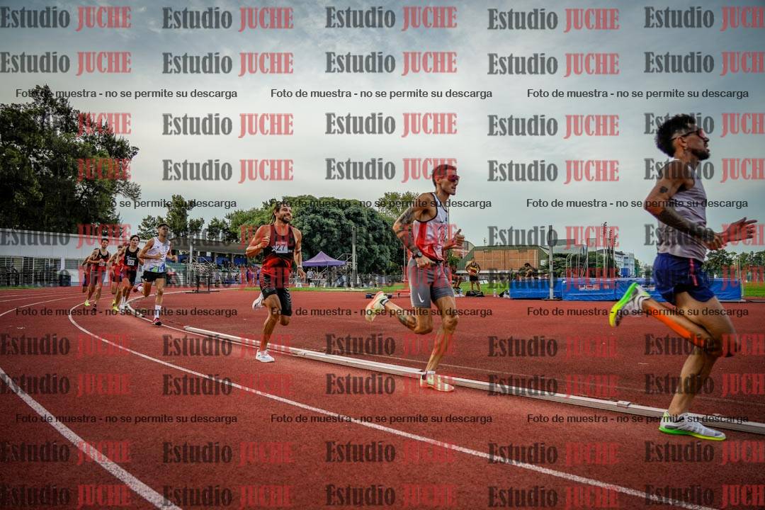 Fotos de los 1500 m llanos de varones