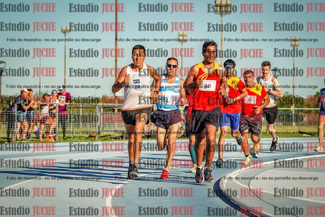 Fotos de los 3000 m llanos de varones