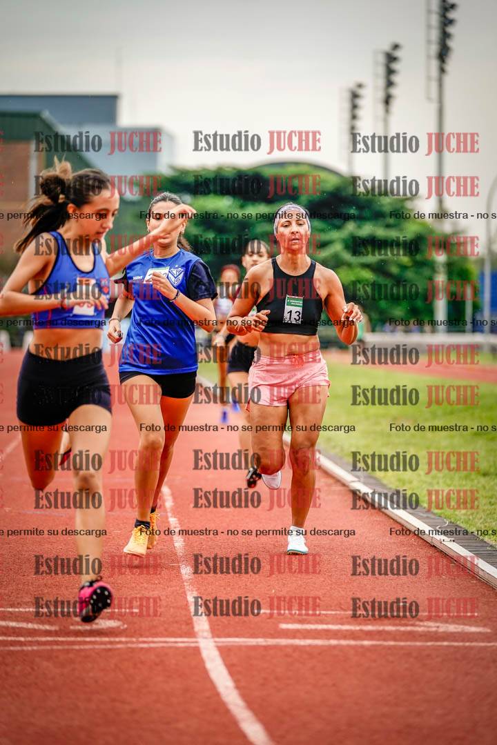 Fotos de los 800 m de mujeres