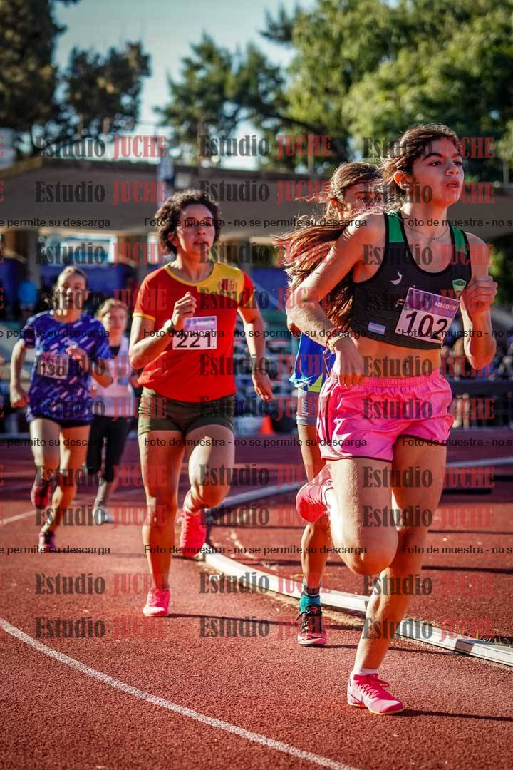 Fotos de los 600 m de mujeres